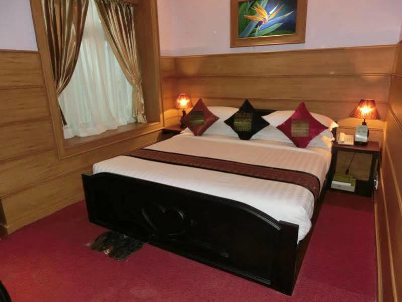 Shwe Kyun Hotel Таунджи Экстерьер фото