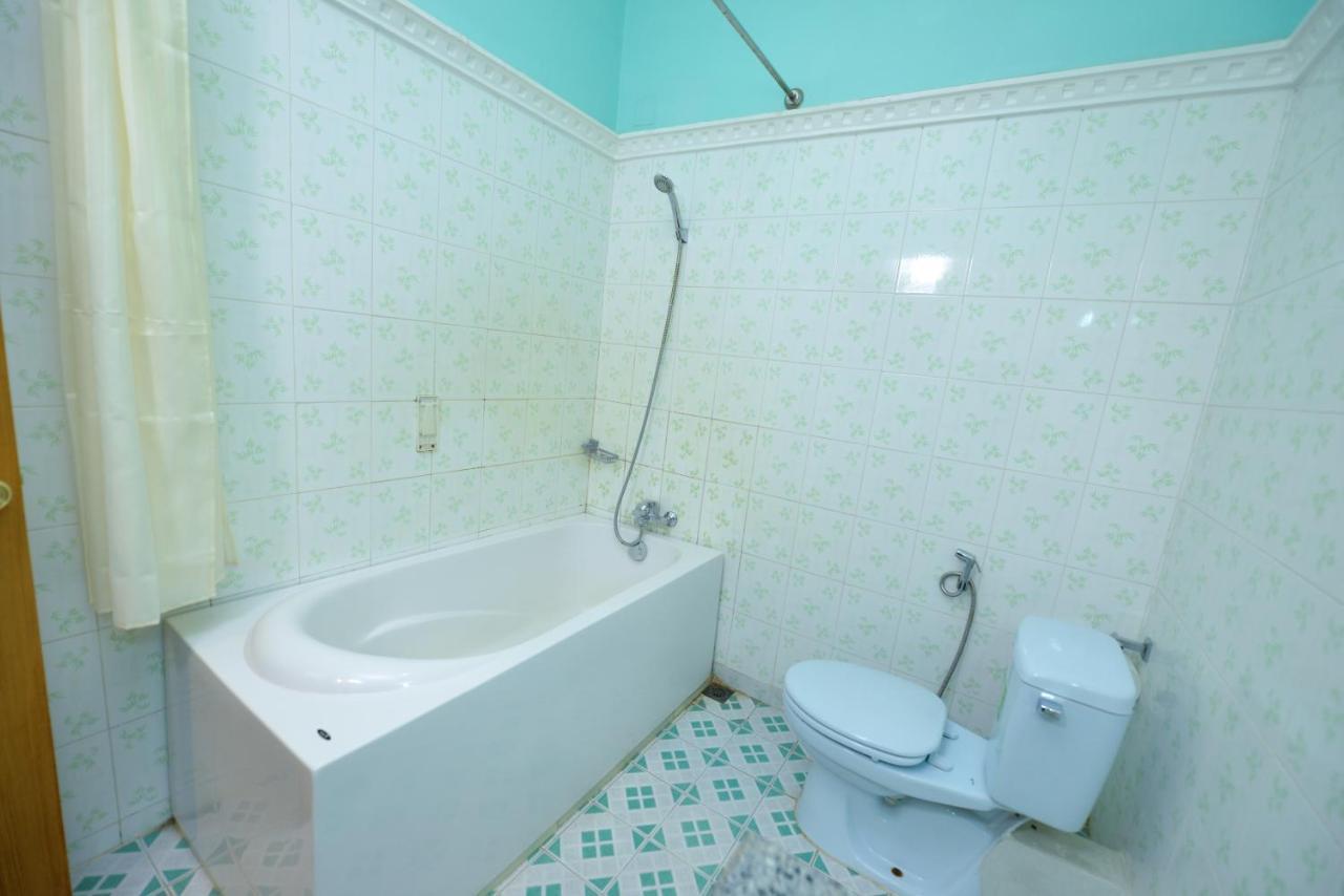 Shwe Kyun Hotel Таунджи Экстерьер фото